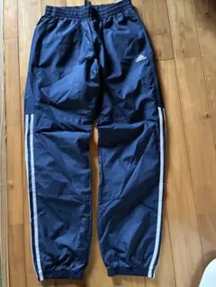 adidas ネイビー ピステパンツ　160サイズ