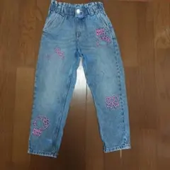 子ども　H&M　キティちゃん刺繍　デニムパンツ