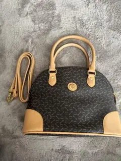 Item thumbnail for item 2a5f1492-8b72-4bd3-8a37-f7df8c700058