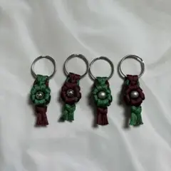 パラコード　フラワー　クリスマスカラー　4つセット　キーリング　078