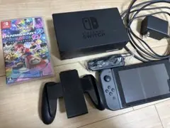 Nintendo Switch 本体 + Mario Kart 8 Deluxe
