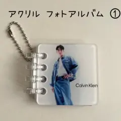 BTS ジョングク アクリルフォトアルバム キーリング ①