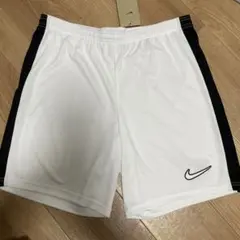 ナイキ　NIKE サッカーウェア　ハーフパンツ　半ズボン　新品　XL