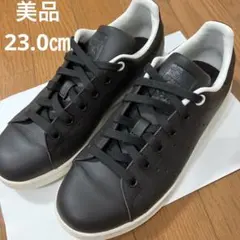 Item thumbnail for item b1abd53c-d3e1-4c44-b691-f180e4b28d22