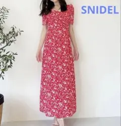 SNIDEL 赤 花柄 半袖 ロングワンピース