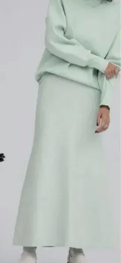 ユアーズ スウェット