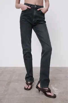 ZARAブラックハイウエスト ストレートデニム