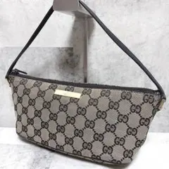 GUCCI グッチ アクセサリーポーチ GG キャンバス　革 ゴールドプレートのサムネイル