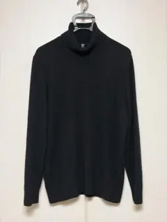 【極美品】ユニクロ カシミヤ100% タートルネックセーター（長袖）