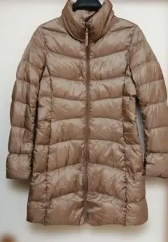 美品　プレミアムライトダウンコート　キャメルベージュ　S