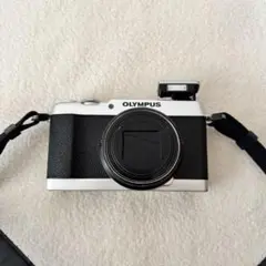 OLYMPUS STYLUS SH-3コンパクトデジタルカメラ 本体のサムネイル