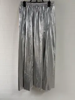シルバー プリーツ ロングスカート Mサイズ 春夏