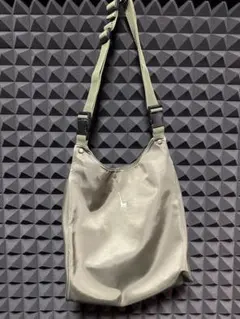 バッグ beauty:beast shoulder bag 90s cyber beauty:beast shoulder bag 90s cyber - メルカリ