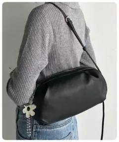 ★値下げ・美品★クラシカルエルフ　ショルダーバッグ　レディース　ブラックのサムネイル