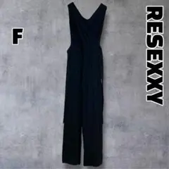 RESEXXY リゼクシー バックカシュクールニットコンビネゾン 黒