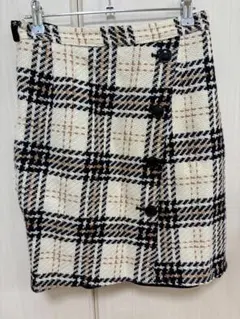 アプワイザーリッシェ　リバーシブル　チェック柄タイトスカート Mサイズ