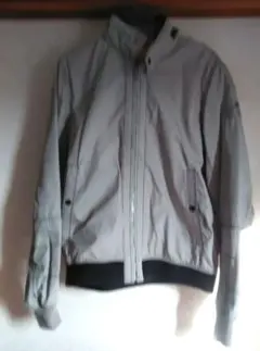 DIESEL★グレー ナイロンジャケット、Мサイズ