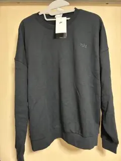 Nike ダークグレー クルーネック トレーナー