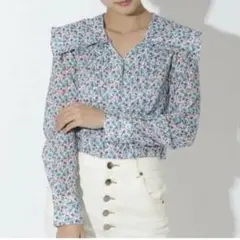 REDYAZEL 花柄プリントブラウス