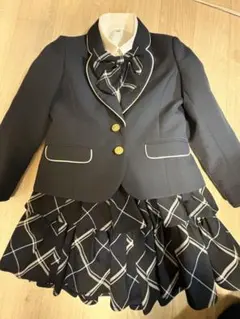 入学　卒園　卒業　結婚式　女の子スーツ　130サイズ　4点セット