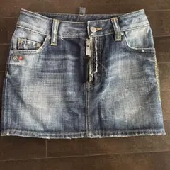 DSQUARED2 デニムミニスカートダメージ加工ディースクディースクエレッドのサムネイル