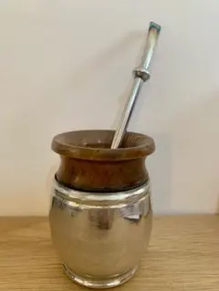 マテ茶カップ ボンビーリャセット グァンパ 牛角　部分的シルバーカービング模様 マテ茶カップ ボンビーリャセット グァンパ 牛角 部分的シルバー