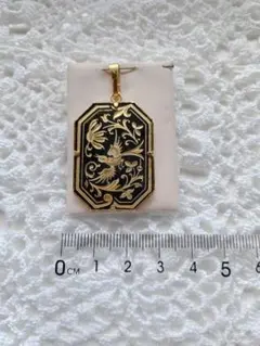 【極美品】スペイン伝統工芸 ダマスキナード ペンダントトップ 鳳凰 鳥 金細工