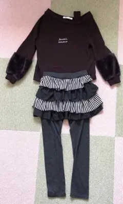 Ikka ブラック 女の子トレーナー　スカッツ　上下セット