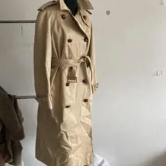 アクアスキュータム トレンチコート