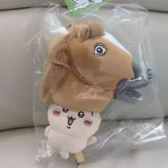 ちいかわ　馬を被ったうさぎマスコット