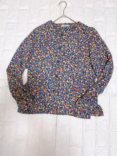 【美品】Addenda アデンダ レトロポップ 総柄 ノーカラーブラウス　Ｓ