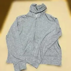 UNIQLO ユニクロ　グレー ハイネックフード フルジップパーカーLサイズ