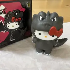 【日本未発売】アメリカ限定ハローキティ×ゴジラ フィギュア