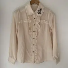 アクシーズファム　クリーム色長袖ブラウス　 薔薇刺繍　フェアリーグランジ