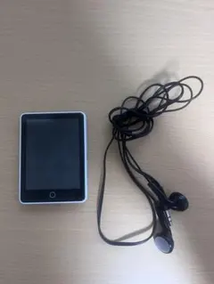 Item thumbnail for item e612c7ea-e7bd-4845-a508-c0136aa435a5