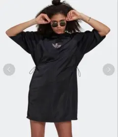 アディダスオリジナル　ワンピース　黒