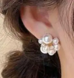フラワーパールピアス 連結パールピアス キューブパールピアス 高級感 韓国ピアス