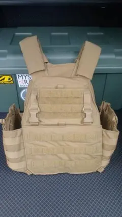 の*け様 BLACKWATER GEAR プレートキャリア - メルカリ