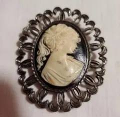 No.727 ヴィンテージ カメオ風ブローチ
