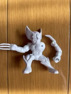 カバヤ X-MEN キャンデー ウルヴァリン 消しゴム フィギュア 白