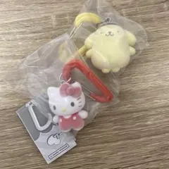 カラフルカラビナマスコットチャーム　ハローキティ　ポムポムプリン
