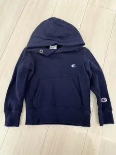 Champion ネイビー パーカー 100