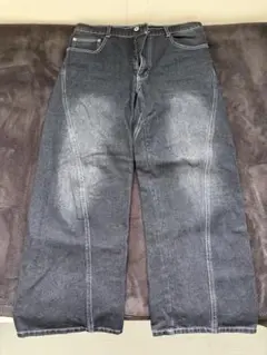 ダークグレー ストレートレッグ デニム