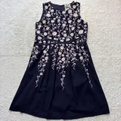 美品✨ローズティアラジュエル　フラワー刺繍ワンピース　ノースリーブ　42