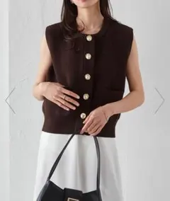 【美品】Ranan Mサイズ ニットベスト ブラウン ボタン付き