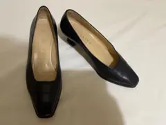 グッチ　GUCCI レディース パンプス ブラック　23cmのサムネイル