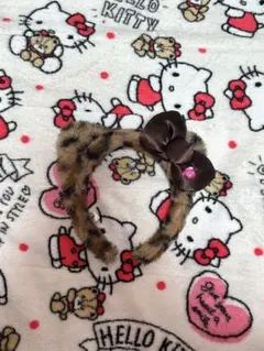 キティちゃん ヒョウ柄カチューシャ