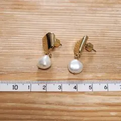 Item thumbnail for item 0b4f208c-1b6b-424e-bc1f-0ba7cc687565