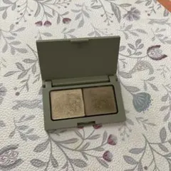 エテュセ　アイエディション　カラーパレット05