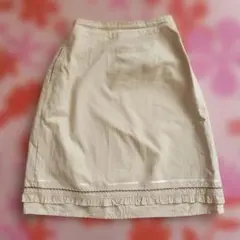 美品 BeBe 130 スカート 裾レース 刺繍 清楚系